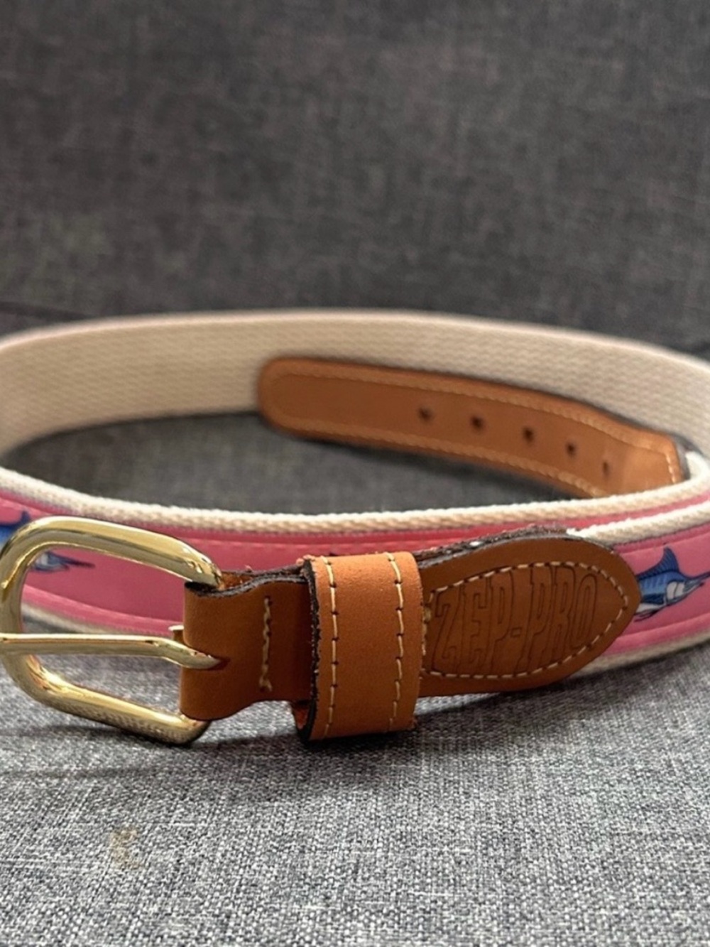ZEP-Pro Pink Canvas & Leather mens Belt with Gold Buckle marlin NWOT 34